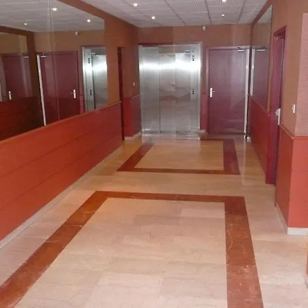 Dans Hyper Centre トゥールーズ