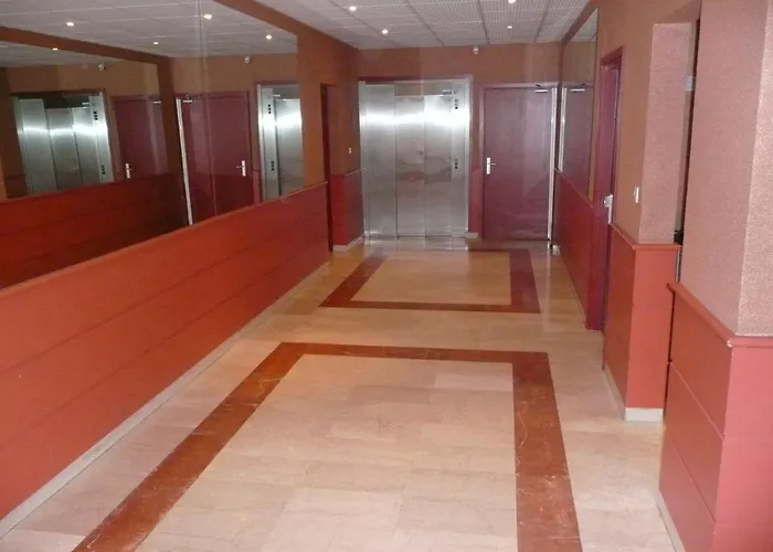 Dans Hyper Centre トゥールーズ